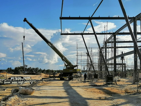 prefab steel structure installation.JPG